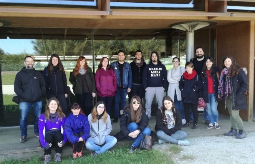 Visita a Dombate de alumnado da Escola Superior de Conservación e Restauración de Bens Culturais de Galicia