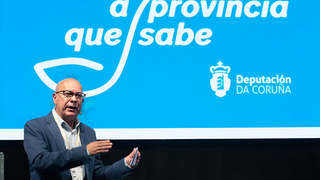 O vicepresidente e responsable de Turismo da Deputaci&oacute;n, Xos&eacute; Regueira