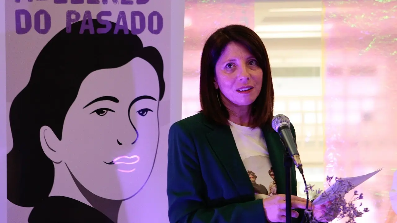Agra, durante a s&uacute;a intervenci&oacute;n na presentaci&oacute;n da campa&ntilde;a, esta ma&ntilde;&aacute; na sede provincial