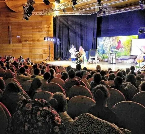 Coa lingua f&oacute;ra, un dos espect&aacute;culos do programa da Rede Cultural da Deputaci&oacute;n