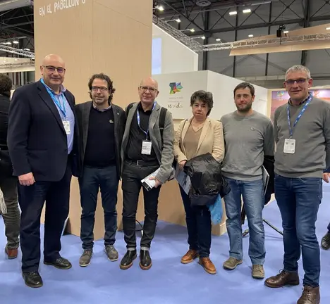 Regueira, con outros dos promotores do Xeoparque de Ortegal, nunha edici&oacute;n anterior de Fitur