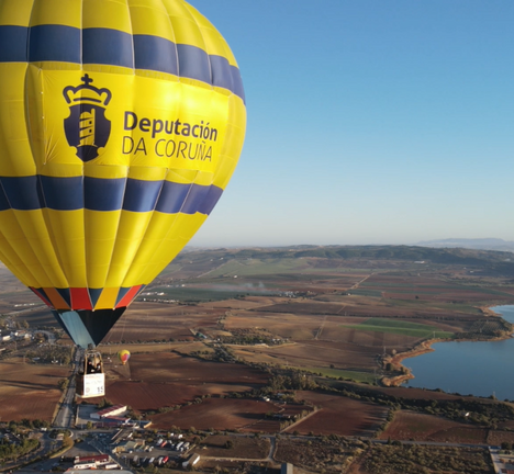 O globo de promoci&oacute;n da Deputaci&oacute;n da Coru&ntilde;a en Turexpo 2022