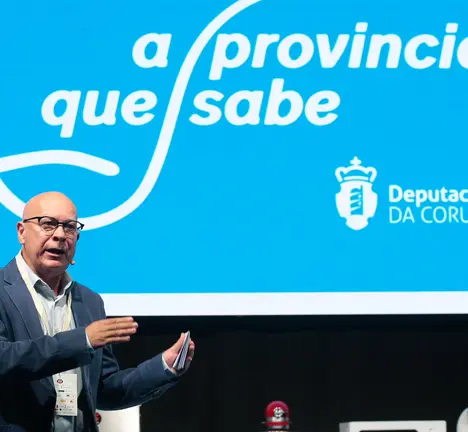 Regueira, na presentaci&oacute;n da campa&ntilde;&aacute; 'A provincia que sabe'