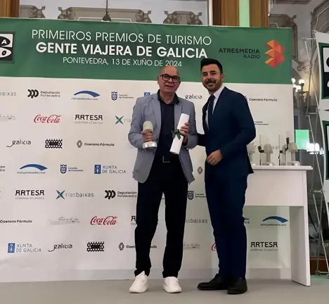 Regueira recolle o premio &aacute; campa&ntilde;a do seu departamento 'A provincia que sabe'