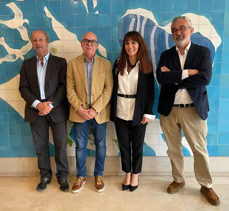 Regueira, con representantes da C&aacute;mara de Matosinhos