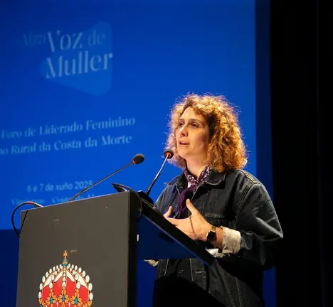 Veira, durante a s&uacute;a intervenci&oacute;n no foro, hoxe en Vimianzo