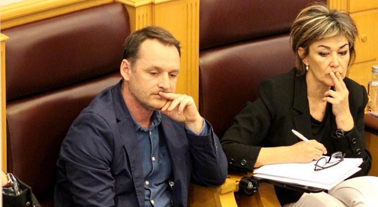 Xosé Souto e Ánxela Franco no pleno do 16.05.18 (1)